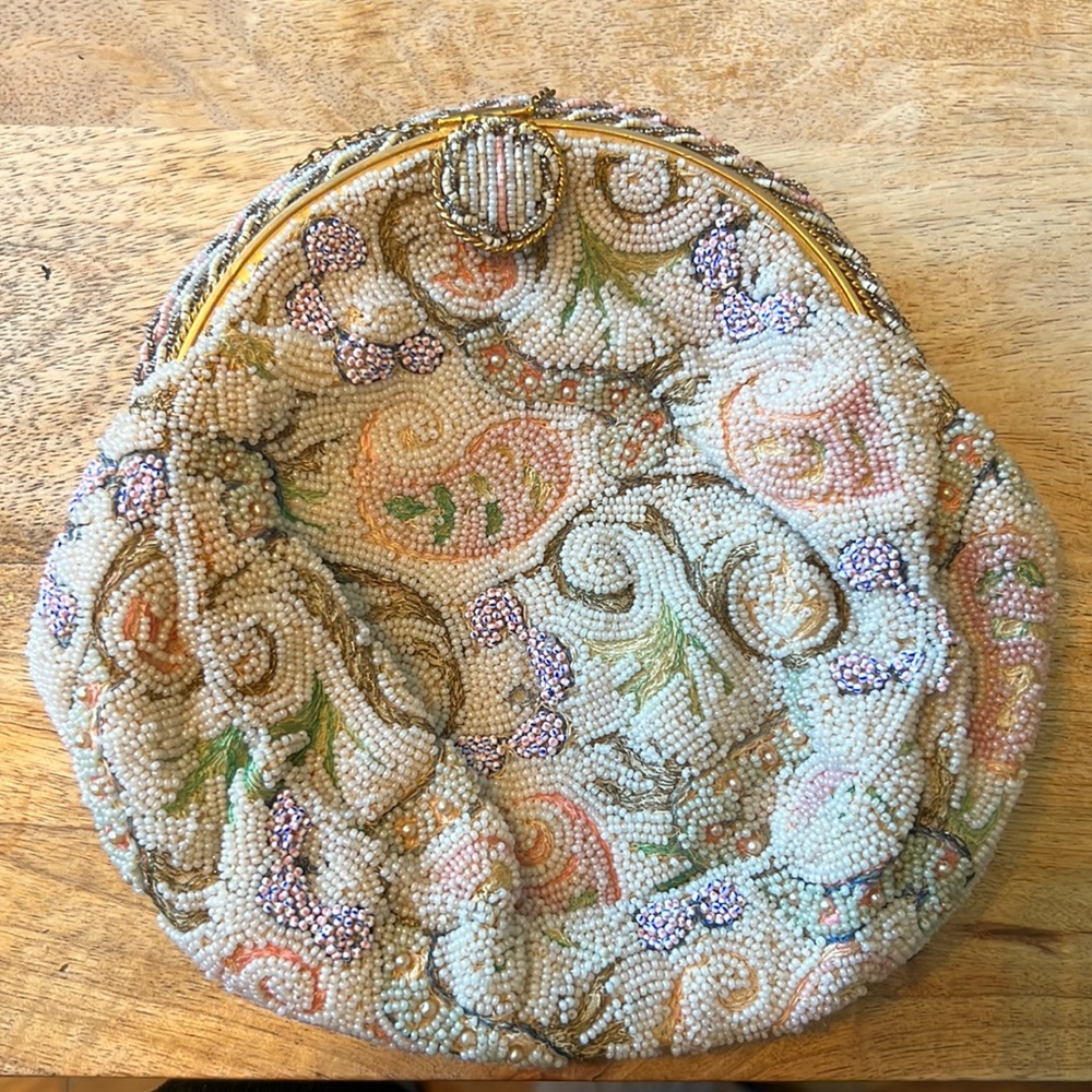 Delill | Vintage beaded purse